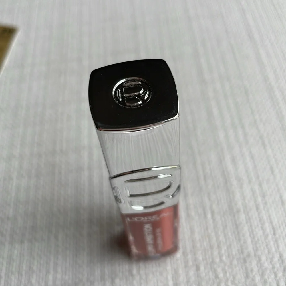 L’Oreal COVERGIRL makeup bundle